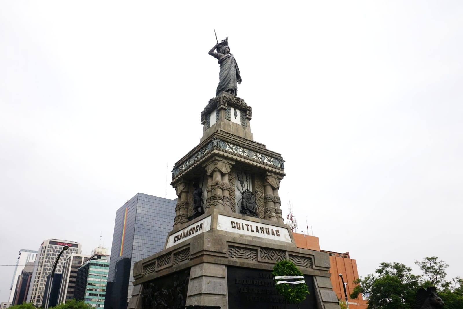 Reinauguración del monumento a Cuauhtémoc (1).jpeg