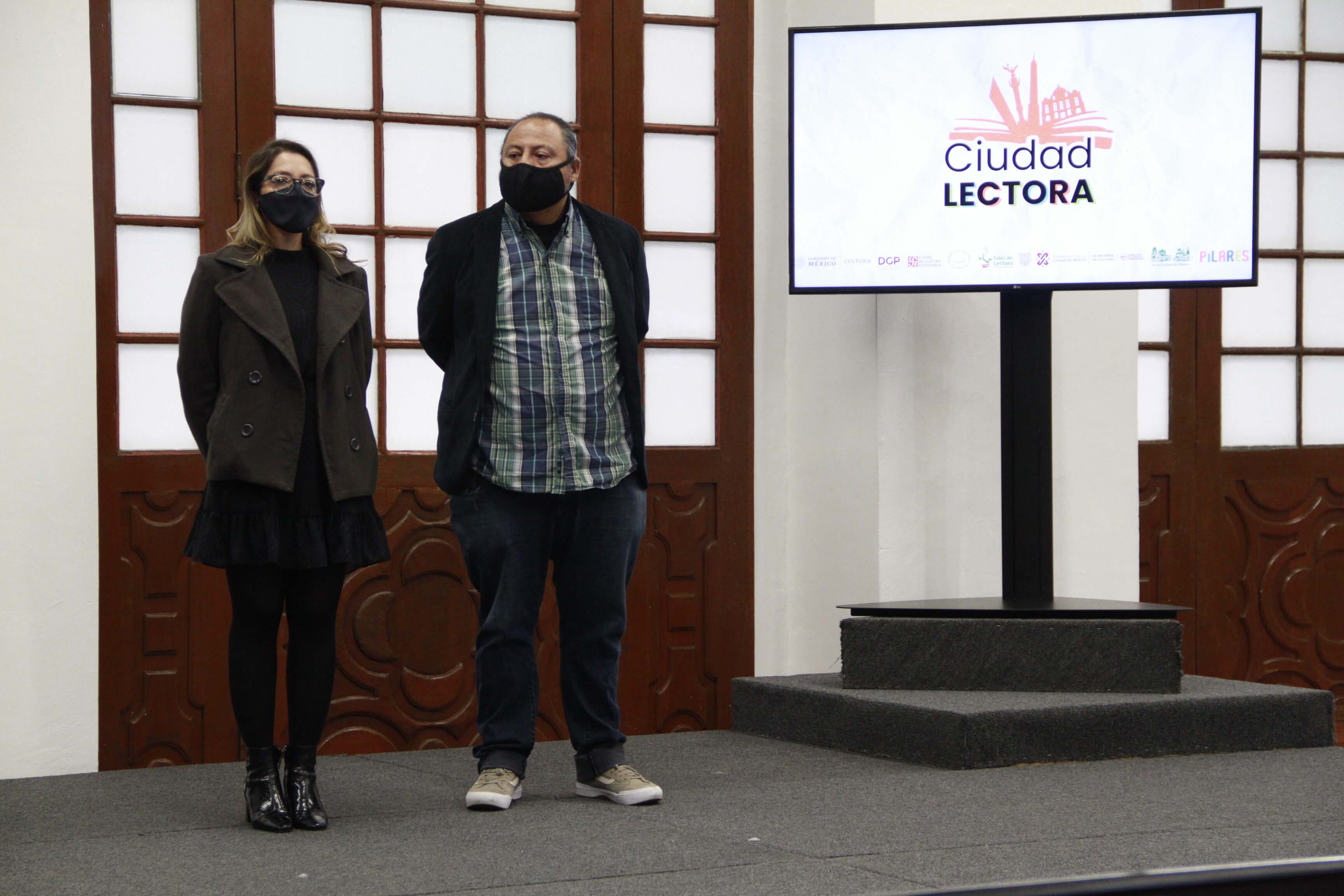 CONFERENCIA CIUDAD LECTORA (3).jpg