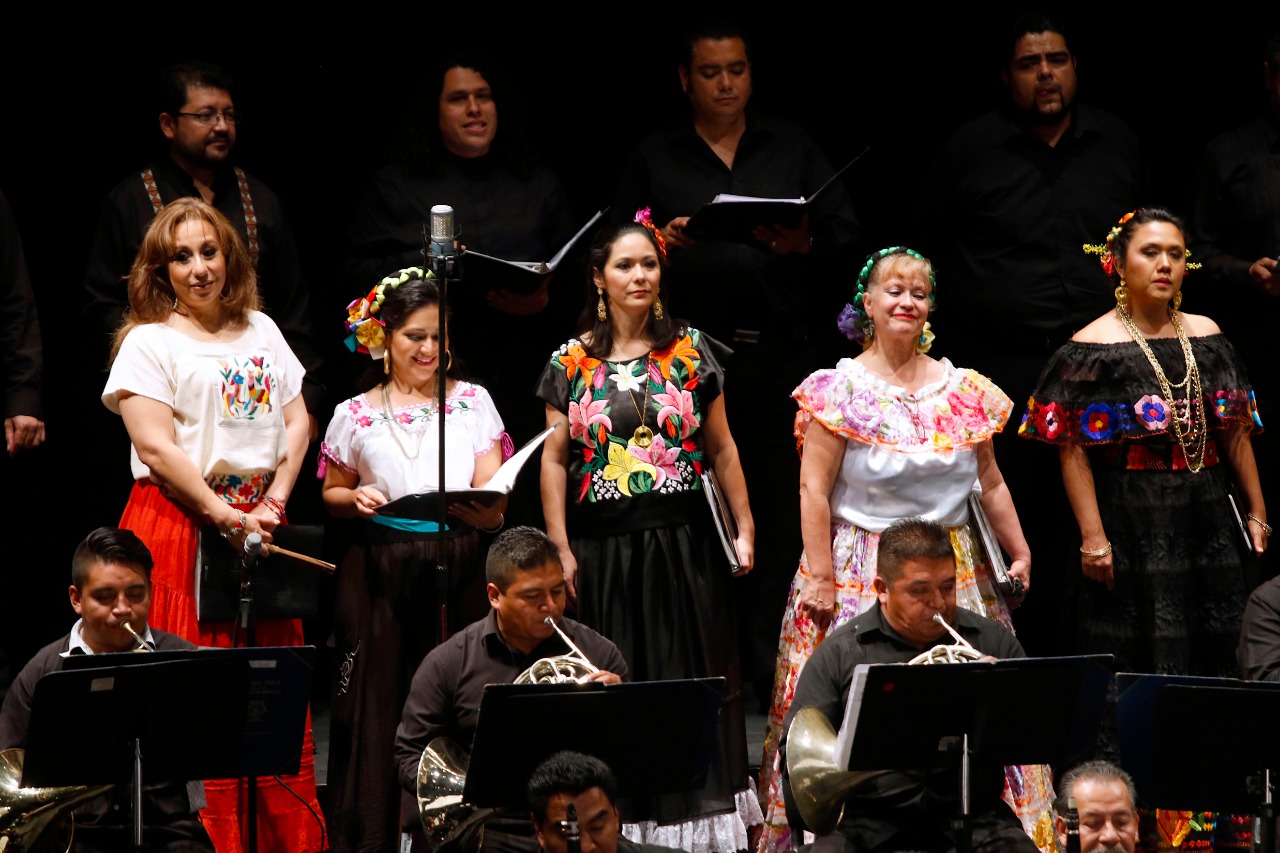 ORQUESTA TÍPICA DE LA CDMX 1.jpeg