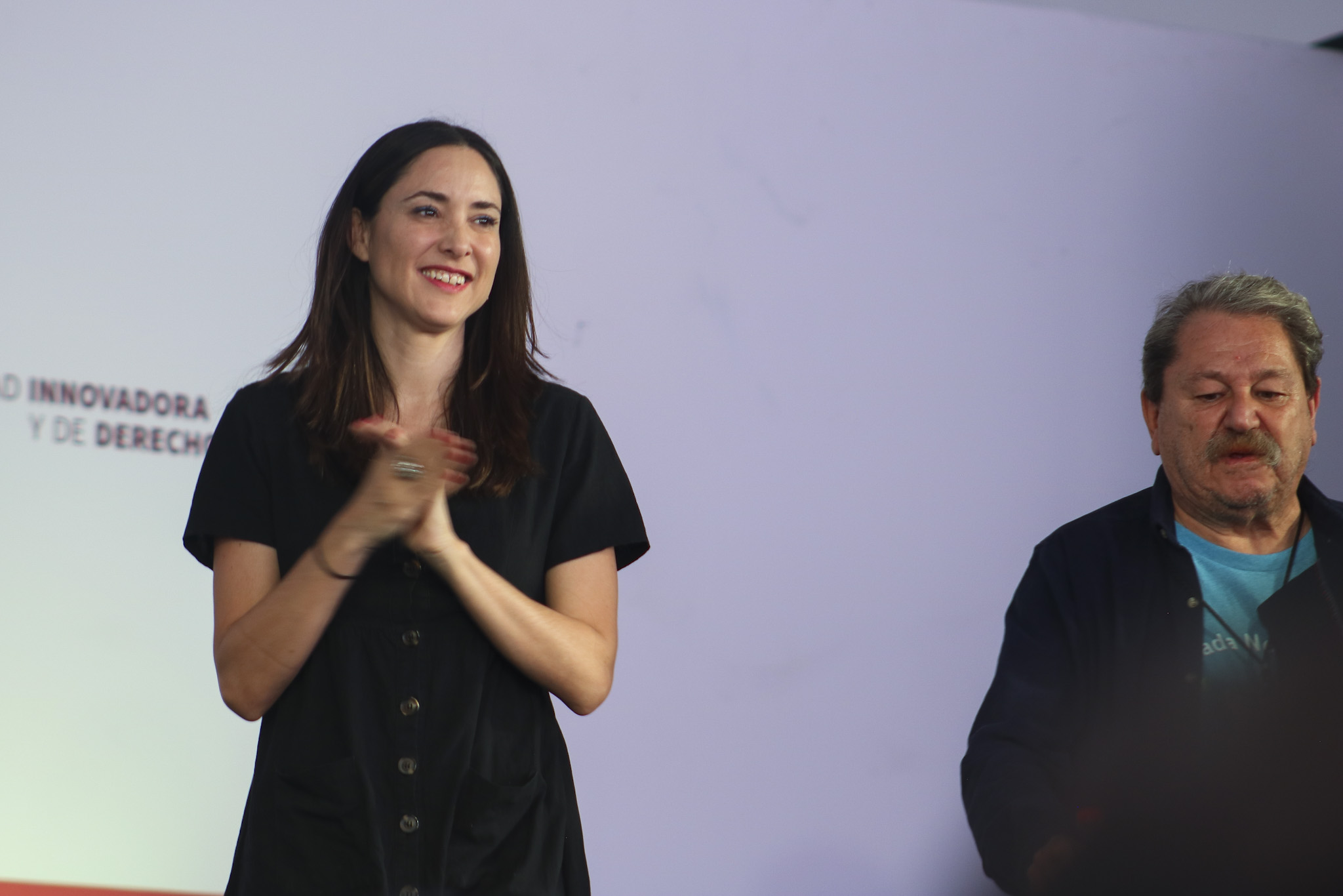 BEATRIZ GUTIÉRREZ MÜLLER Y PACO IGNACIO TAIBO II ABORDAN ELPLACER DE LA LECTURA EN LA XXII FIL ZÓCALO (1).jpg