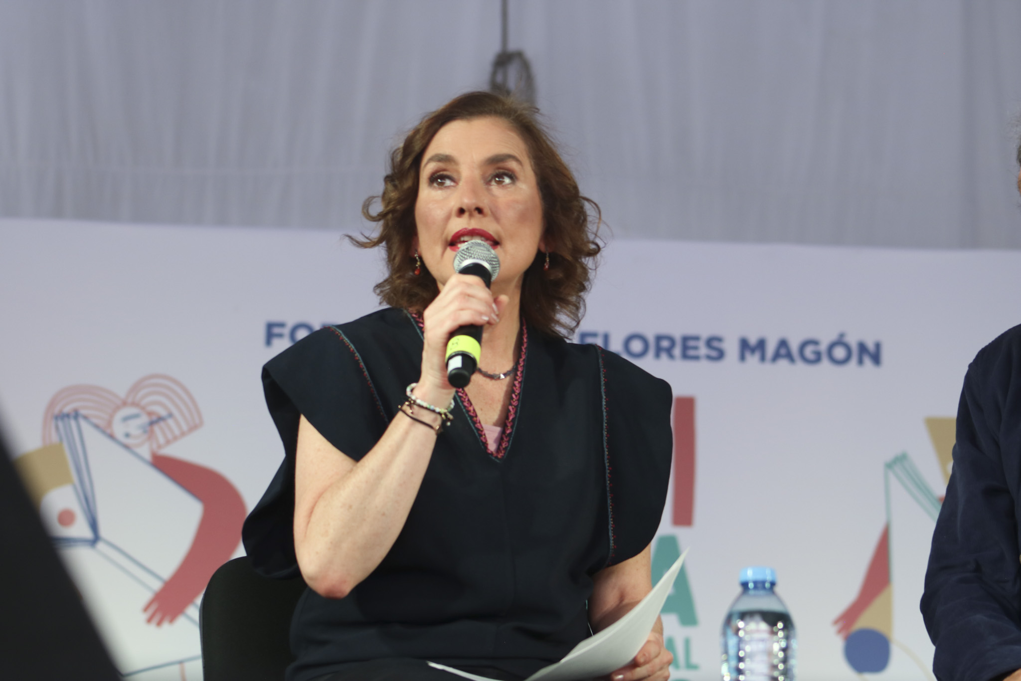 BEATRIZ GUTIÉRREZ MÜLLER Y PACO IGNACIO TAIBO II ABORDAN ELPLACER DE LA LECTURA EN LA XXII FIL ZÓCALO (4).jpg