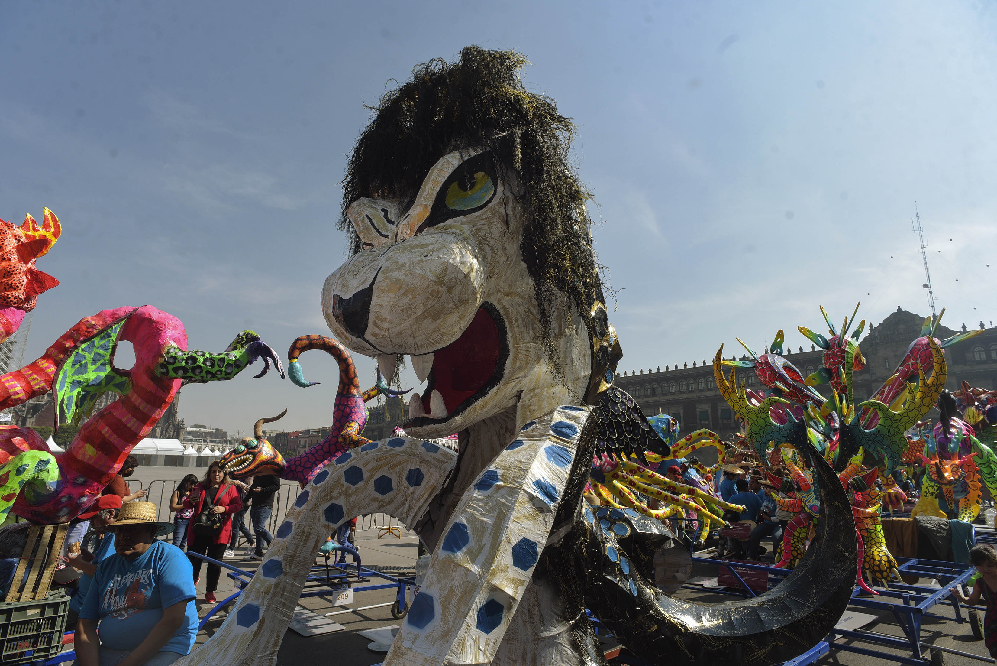 DESFILE 1.jpg