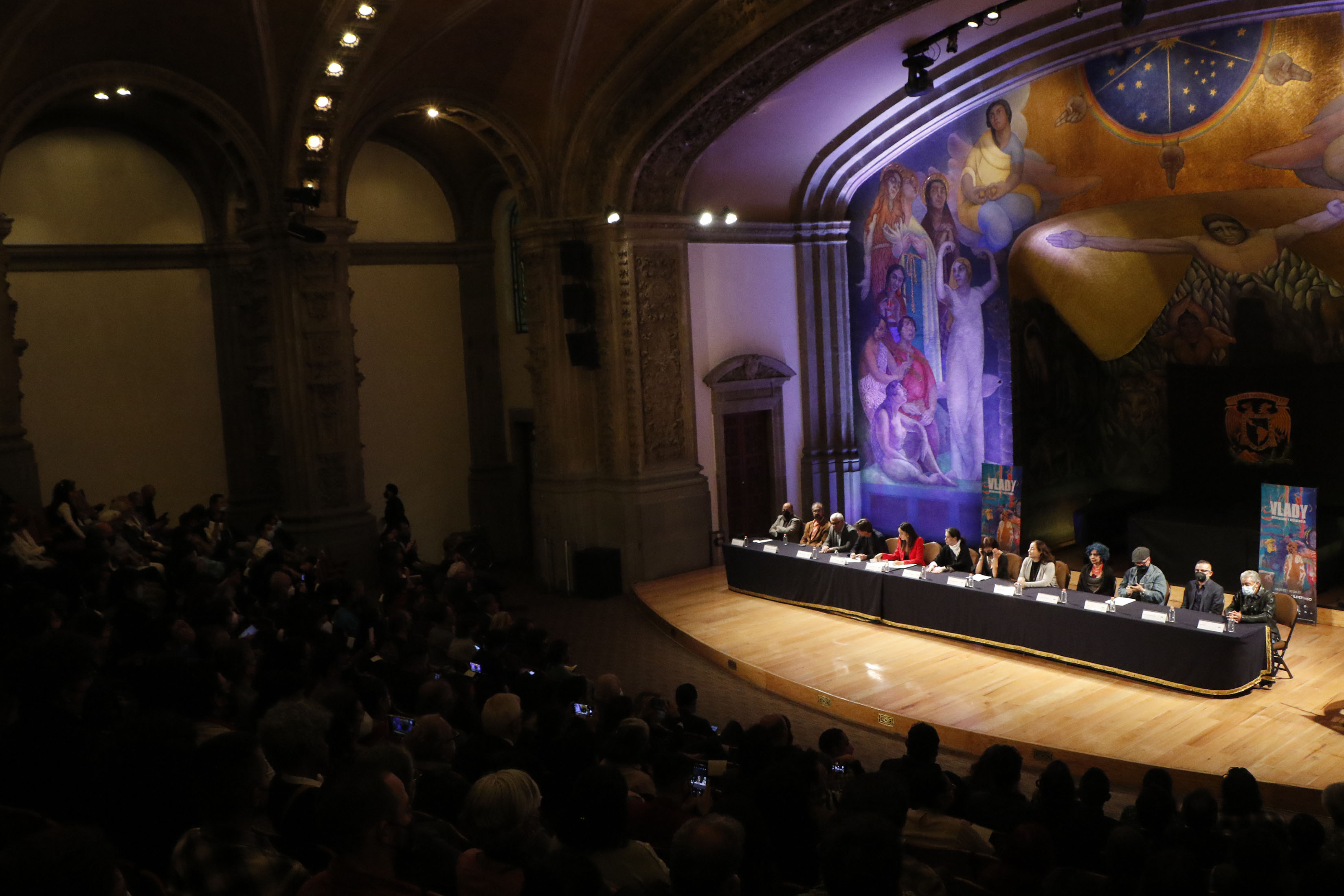 MX TV INAUGURACIÓN VLADY REVOLUCIÓN Y DISIDENCIA_01 (1).jpg