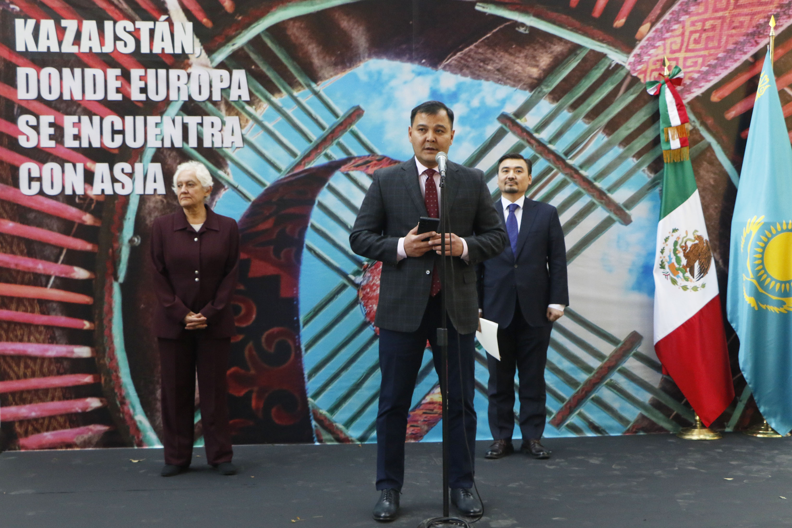 MX TV EXPOSICIÓN KASAJSTÁN_22.jpg