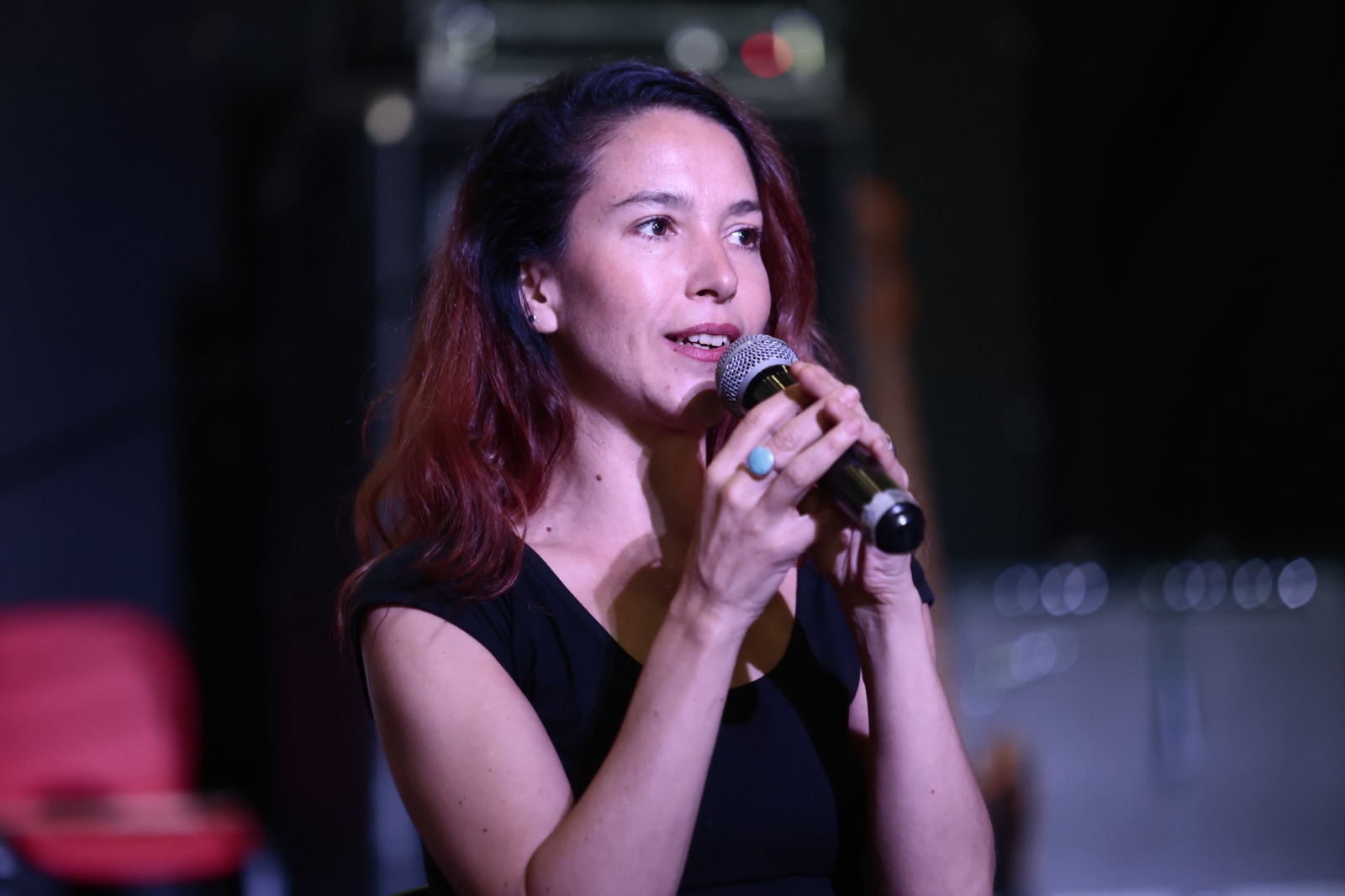 1b1433cf-dcdf-43a1-8cd6-d41f4933da2a.jpg